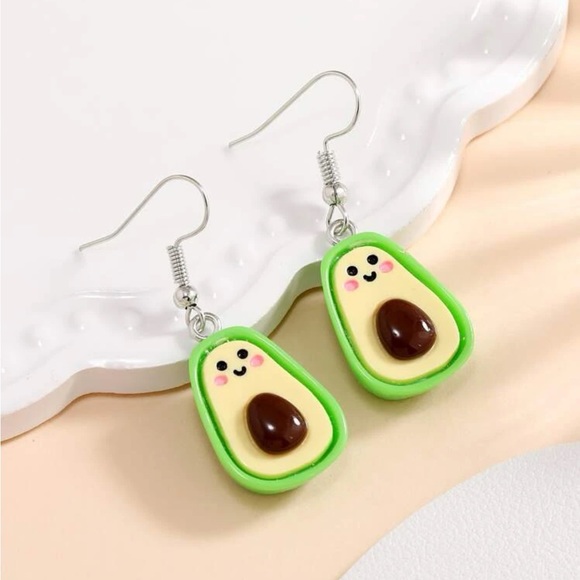 Avocado Earrings - Picture 2 of 5
